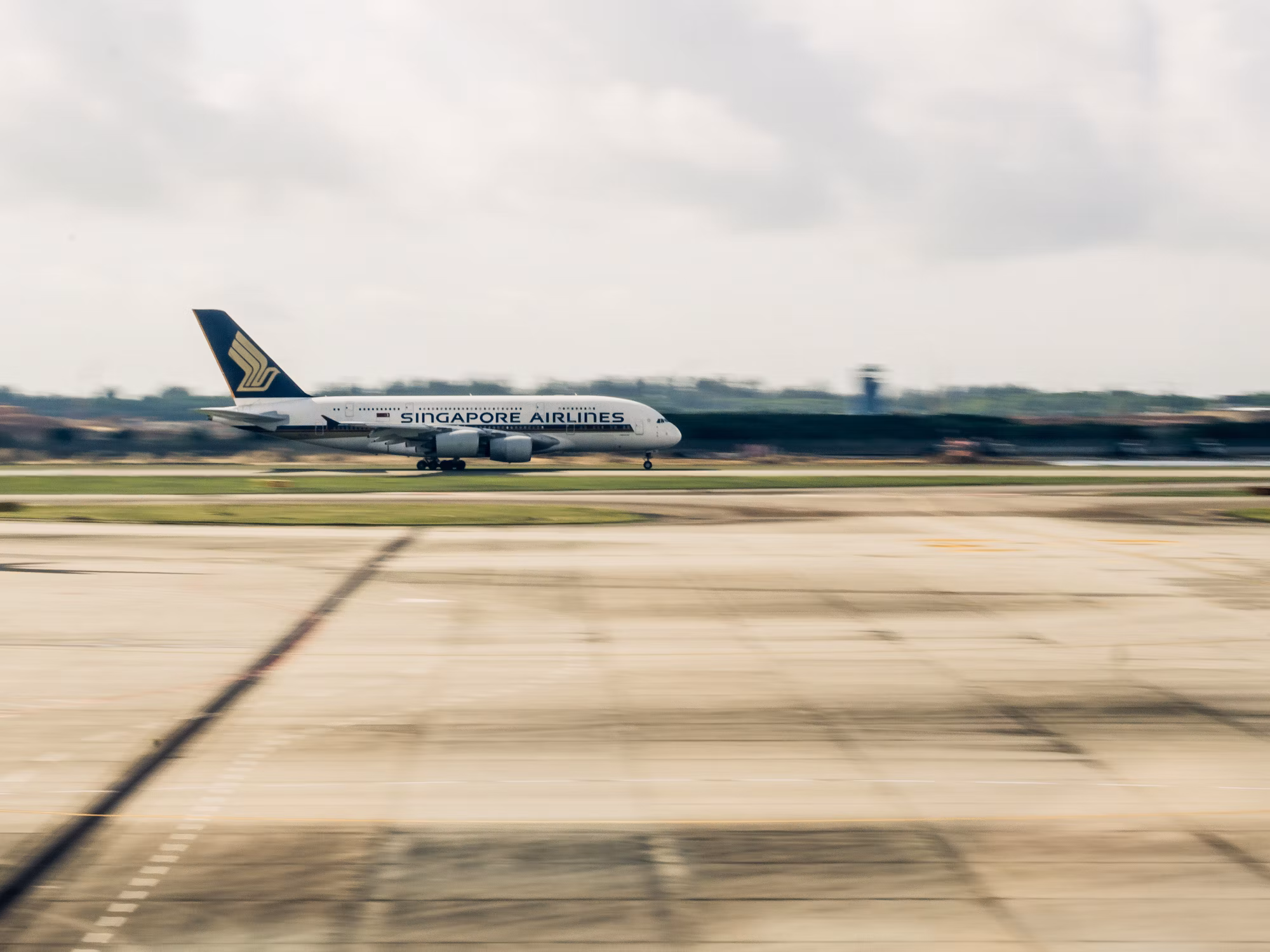 Navigating the Skies: The Role of Hub Airports in Global Connectivity